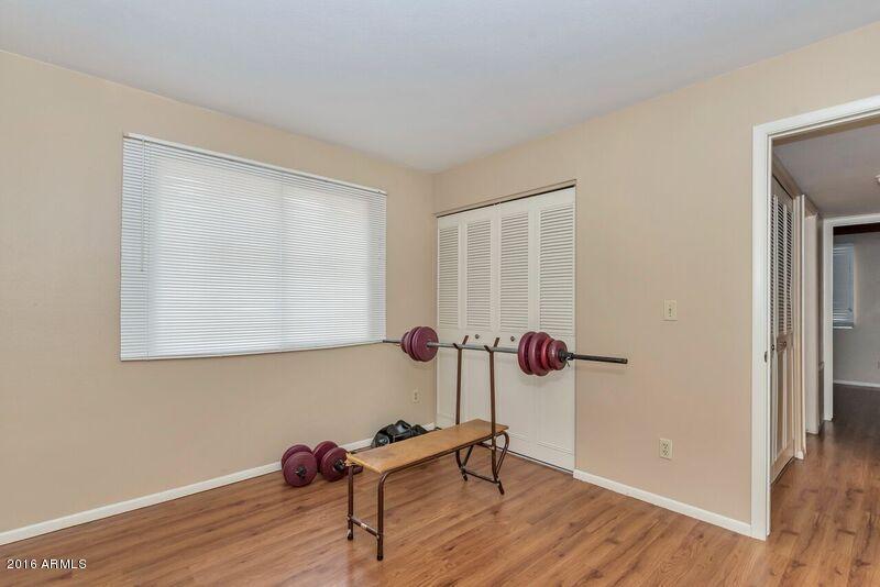 930 E Manhatton Dr, Tempe, AZ 85282 photo 22