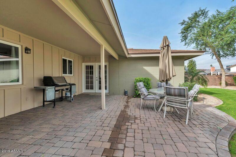 930 E Manhatton Dr, Tempe, AZ 85282 photo 30