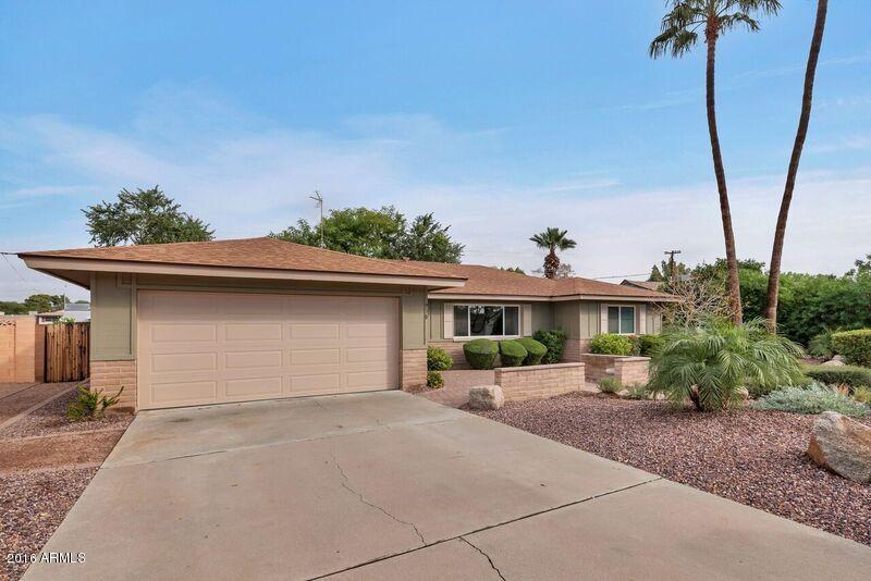 930 E Manhatton Dr, Tempe, AZ 85282 photo 3