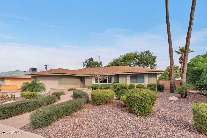 930 E Manhatton Dr, Tempe, AZ 85282 photo 2