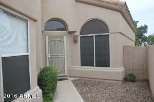 1318 E Parkside Dr, Gilbert, AZ 85234 photo 2