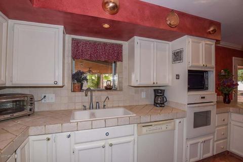 3813 E Via Estrella --, Phoenix, AZ 85028 photo 6