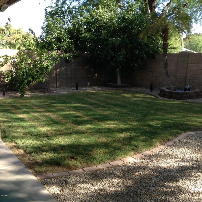 681 E Windsor Dr, Gilbert, AZ 85296 photo 2