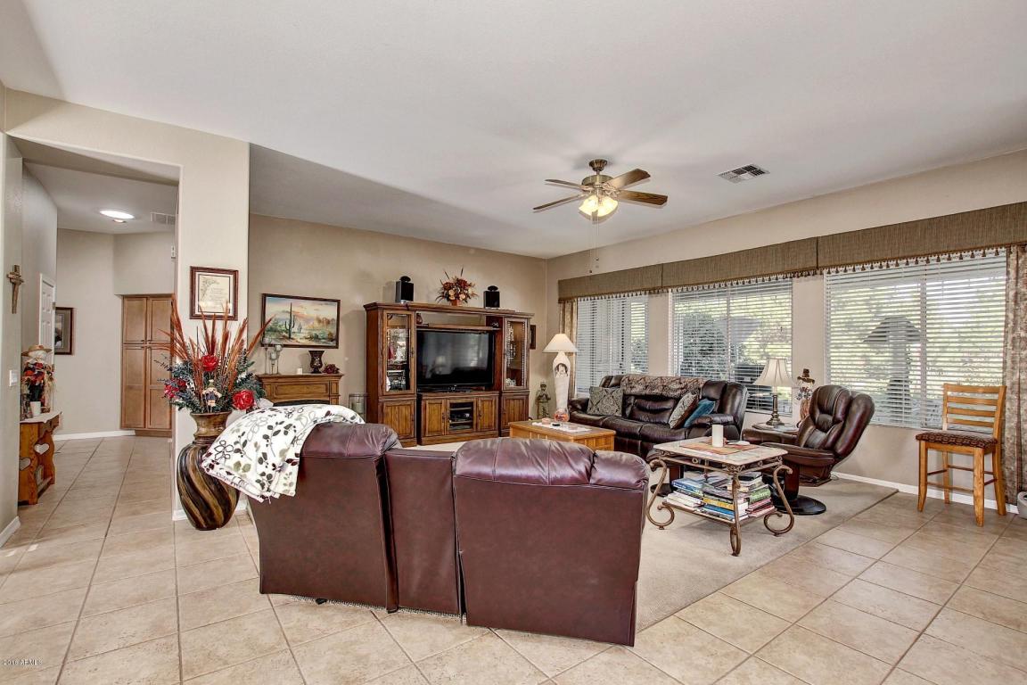 4752 E Appleby Ct, Gilbert, AZ 85298 photo 2