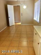 4828 E Lake Point Cir, Phoenix, AZ 85044 photo 5