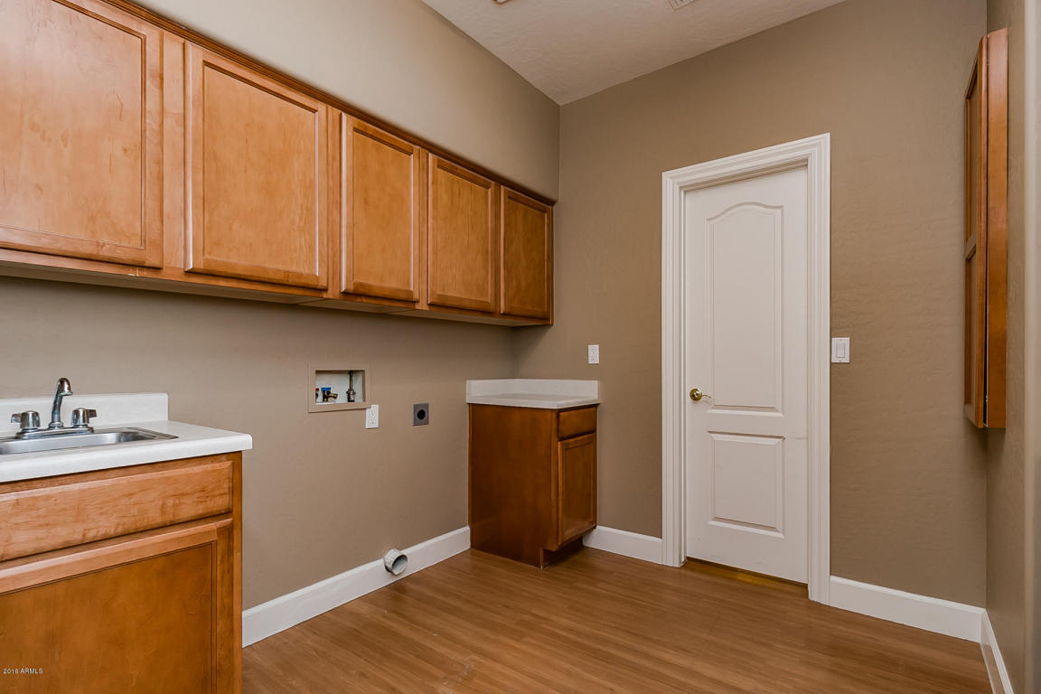 18110 E Sunnybrook Ln, Gilbert, AZ 85298 photo 23