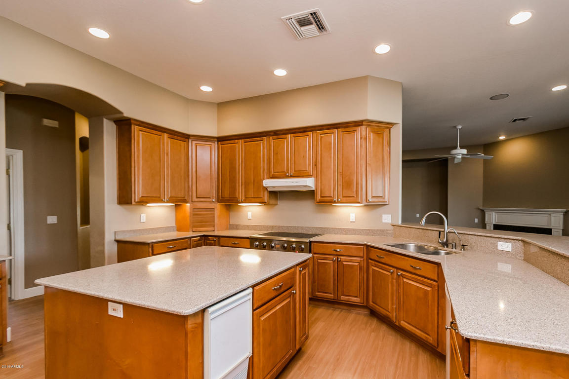 18110 E Sunnybrook Ln, Gilbert, AZ 85298 photo 19