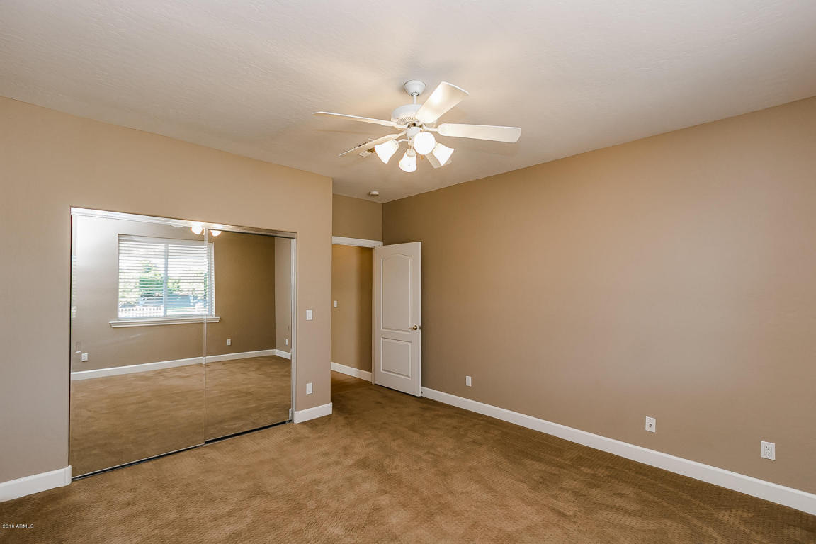 18110 E Sunnybrook Ln, Gilbert, AZ 85298 photo 9