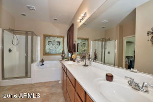 968 E Drexel Dr, Gilbert, AZ 85297 photo 13