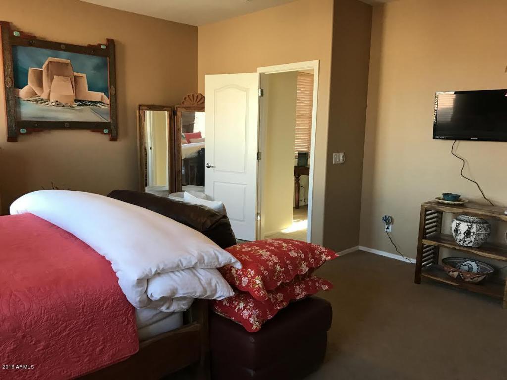 6341 S Blake St, Gilbert, AZ 85298 photo 8