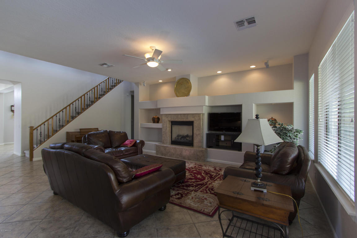 364 E Benrich Dr, Gilbert, AZ 85295 photo 11