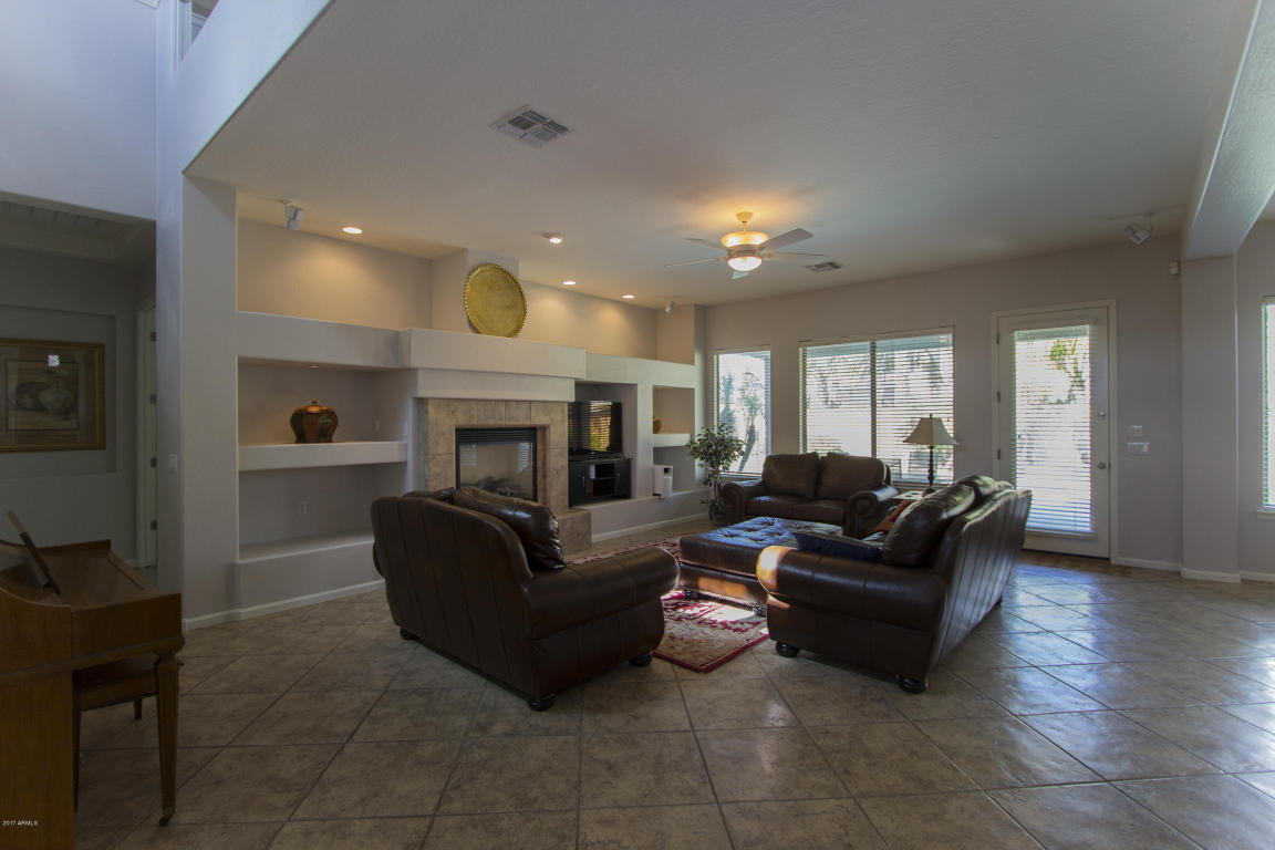 364 E Benrich Dr, Gilbert, AZ 85295 photo 10