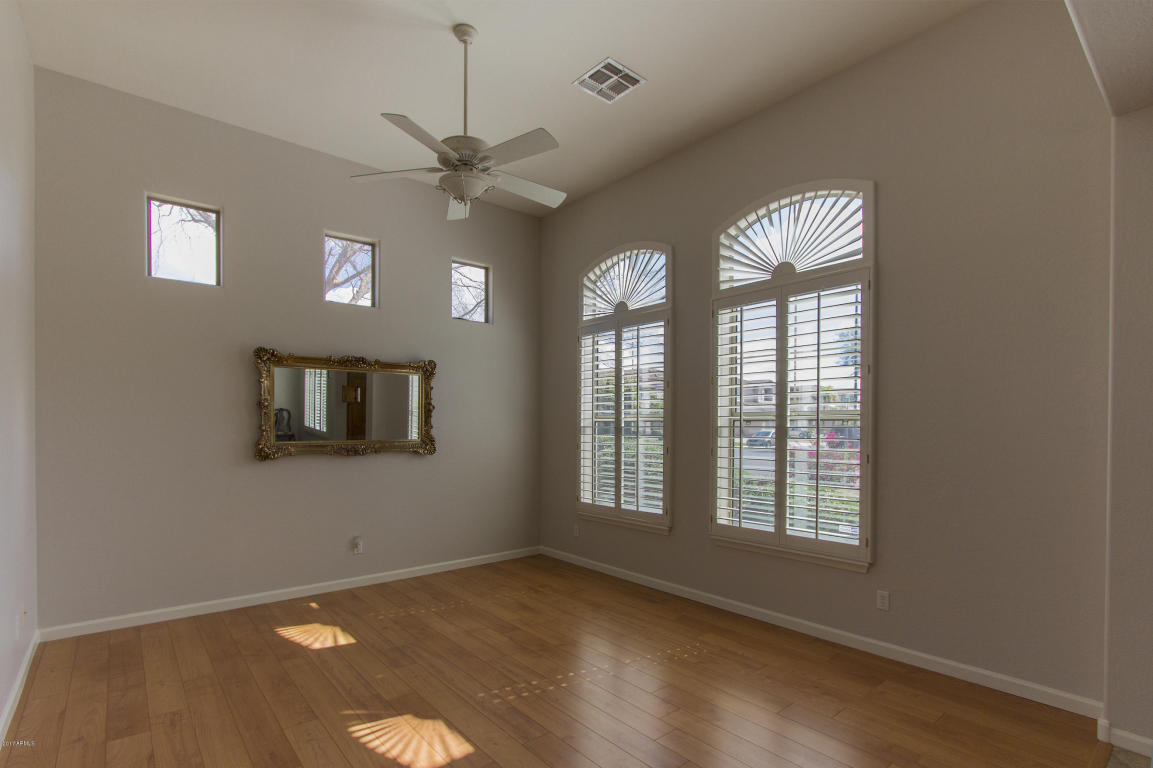 364 E Benrich Dr, Gilbert, AZ 85295 photo 4