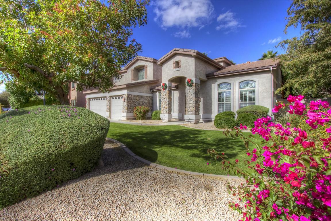 364 E Benrich Dr, Gilbert, AZ 85295 photo 2