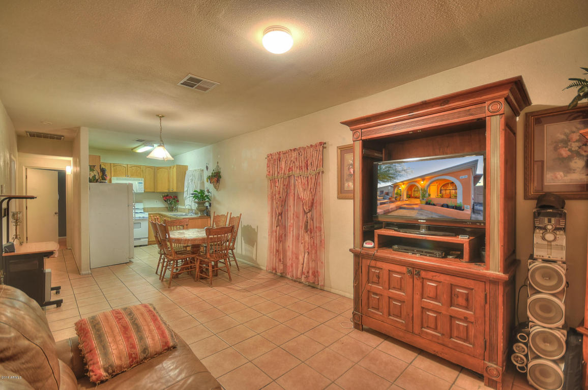 4620 S 9th St, Phoenix, AZ 85040 photo 5