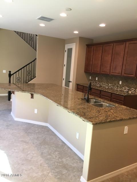 2155 S Wade Dr, Gilbert, AZ 85295 photo 7