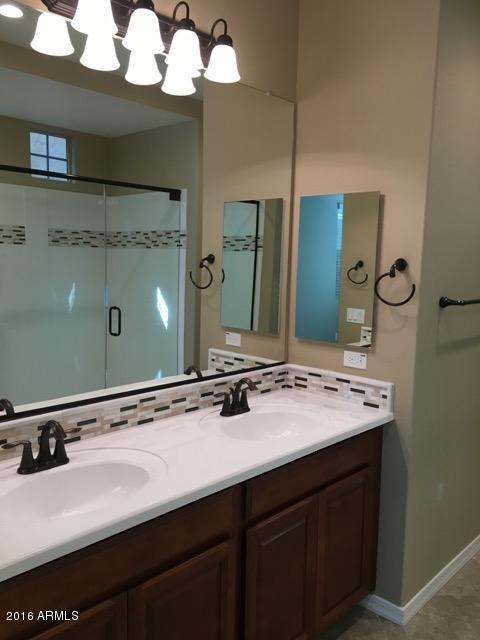 2155 S Wade Dr, Gilbert, AZ 85295 photo 12