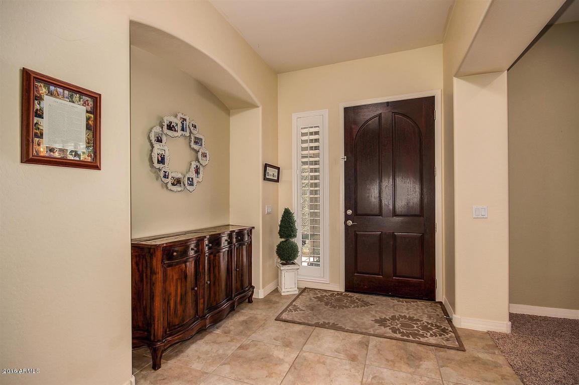 2721 E Janelle Way, Gilbert, AZ 85298 photo 4