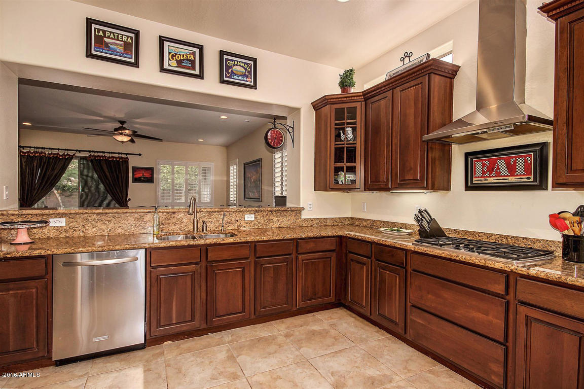 2721 E Janelle Way, Gilbert, AZ 85298 photo 12