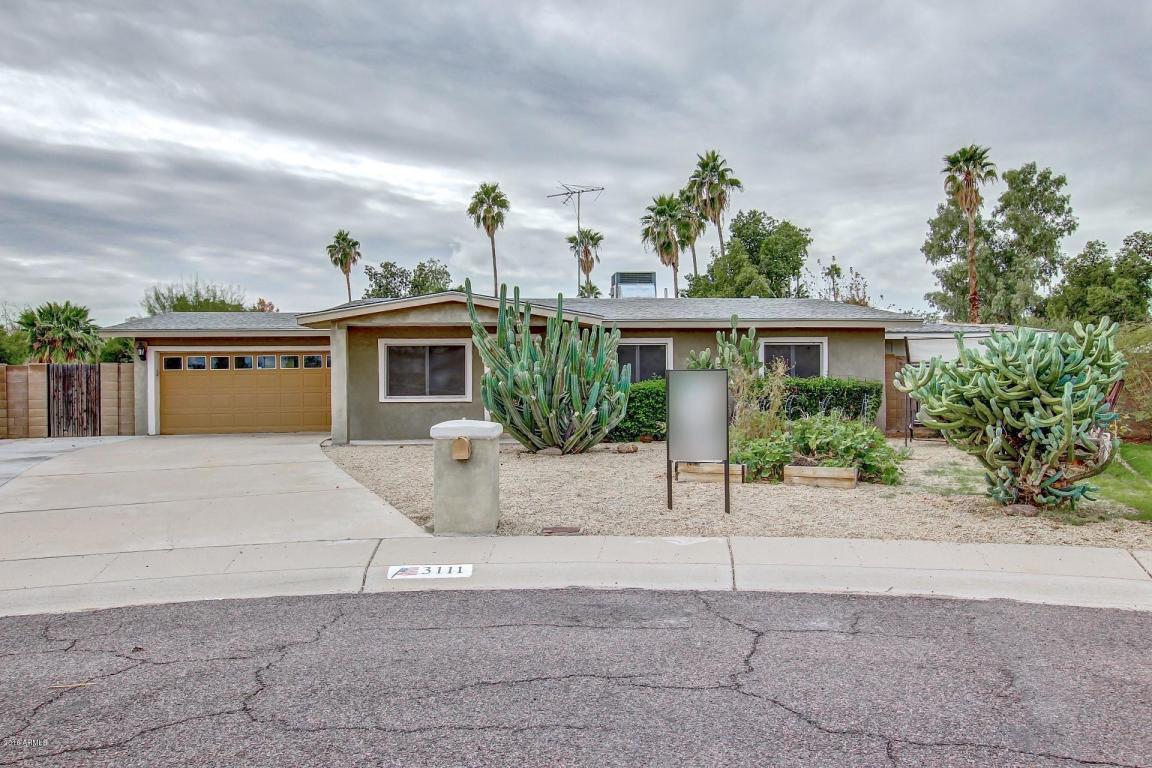 3111 E Dahlia Dr, Phoenix, AZ 85032 photo 1