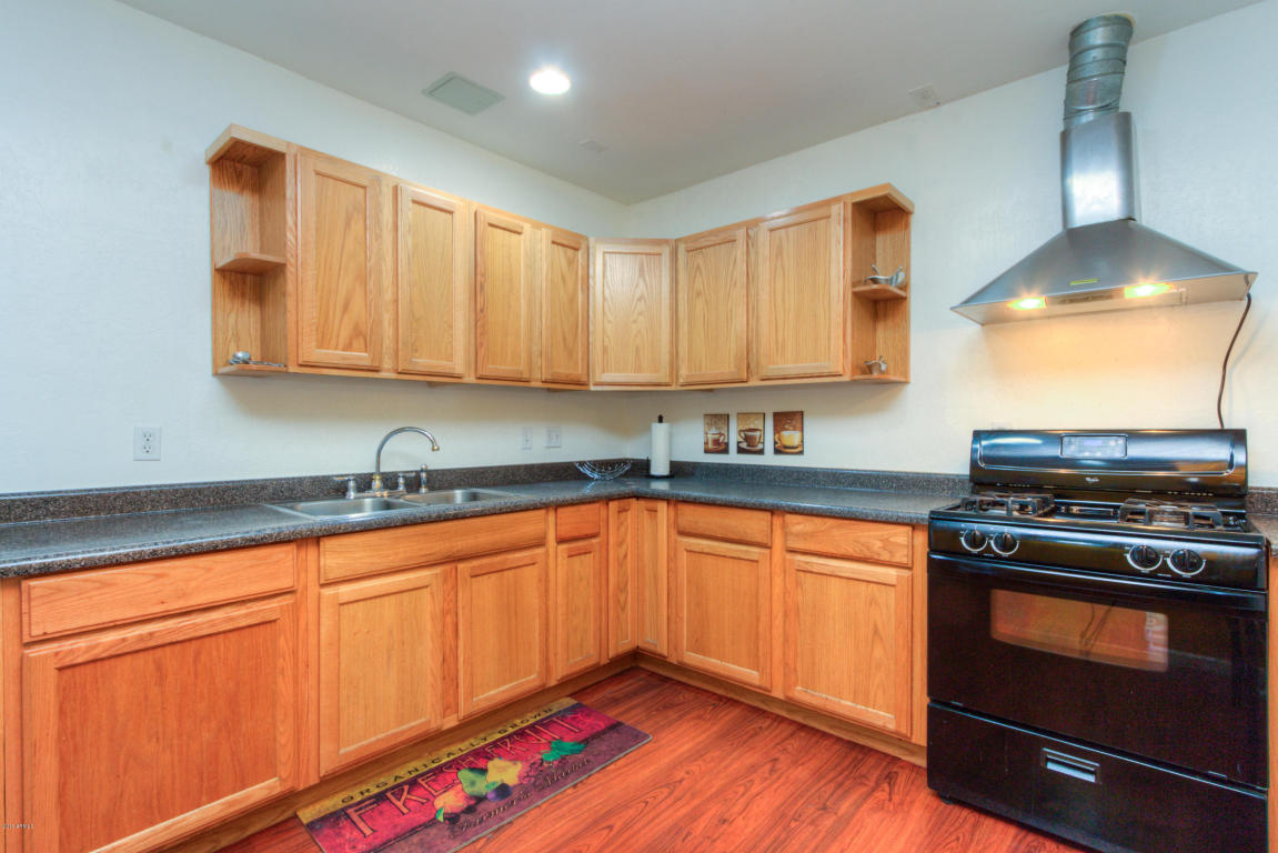 1018 W Mitchell Dr, Phoenix, AZ 85013 photo 8
