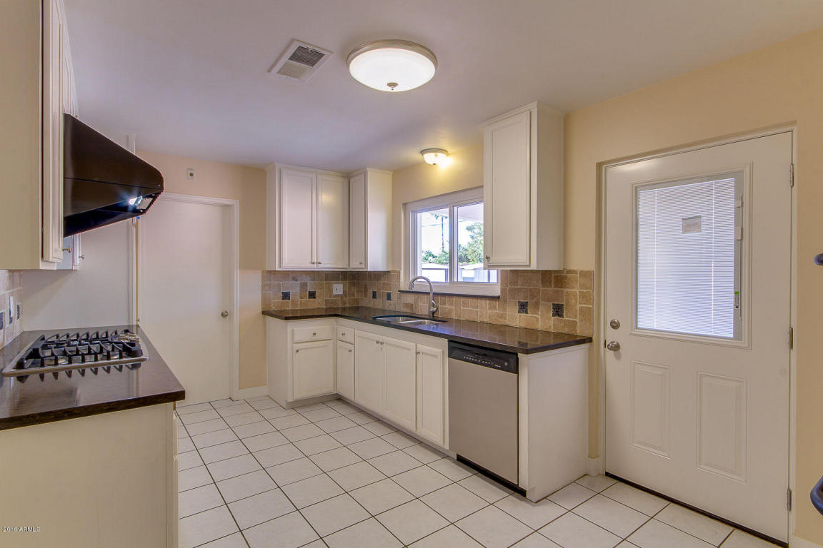 3110 E Glenrosa Ave, Phoenix, AZ 85016 photo 8