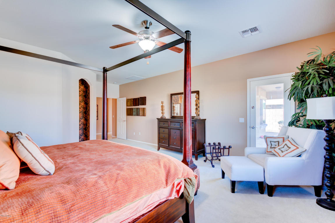 2956 E Santa Fe Ln, Gilbert, AZ 85297 photo 32