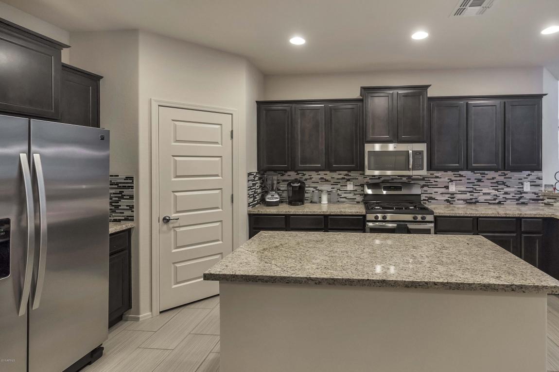 4427 E Angela Dr, Phoenix, AZ 85032 photo 6