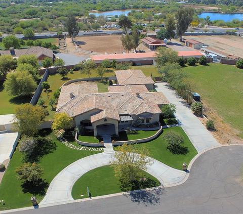 2635 E Pegasus St, Gilbert, AZ 85234 photo 1