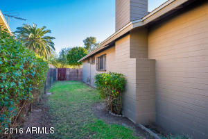 102 E Pebble Beach Dr, Tempe, AZ 85282 photo 37