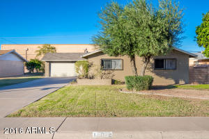102 E Pebble Beach Dr, Tempe, AZ 85282 photo 1