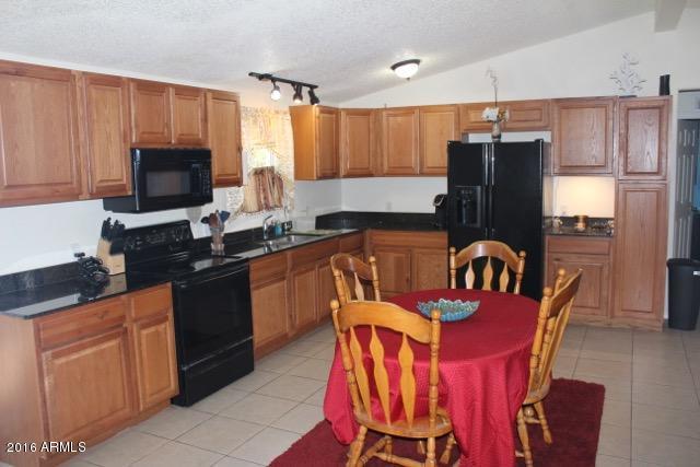 134 N 114th St, Apache Junction, AZ 85120 photo 2