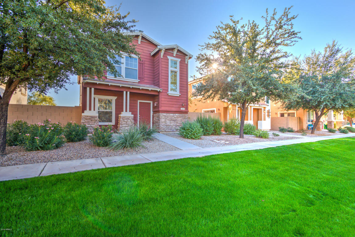 1514 S Roadrunner Dr, Gilbert, AZ 85296 photo 3