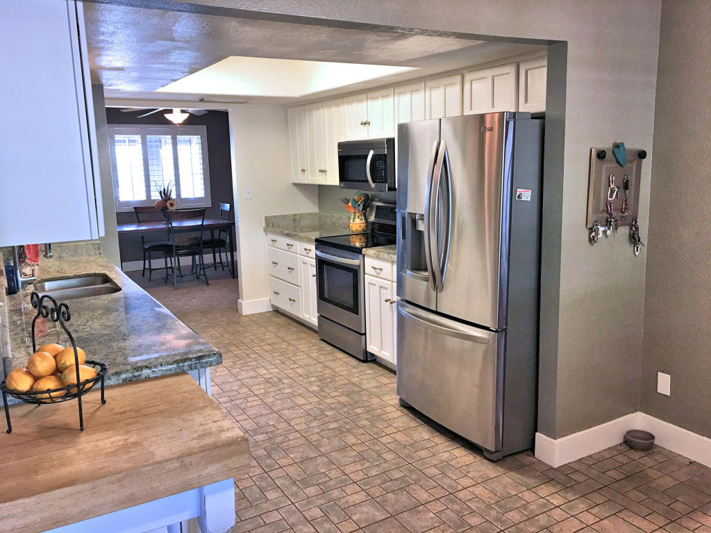 1625 S Sixshooter Rd, Apache Junction, AZ 85119 photo 8