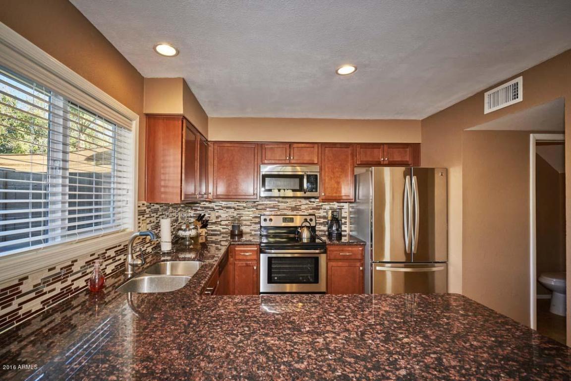 421 E Redmon Dr, Tempe, AZ 85283 photo 2