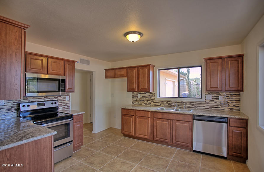 1051 E Navajo Ave, Apache Junction, AZ 85119 photo 5