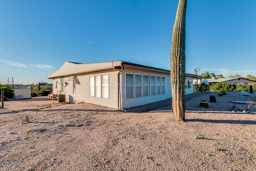 340 N Acacia Rd, Apache Junction, AZ 85119 photo 3