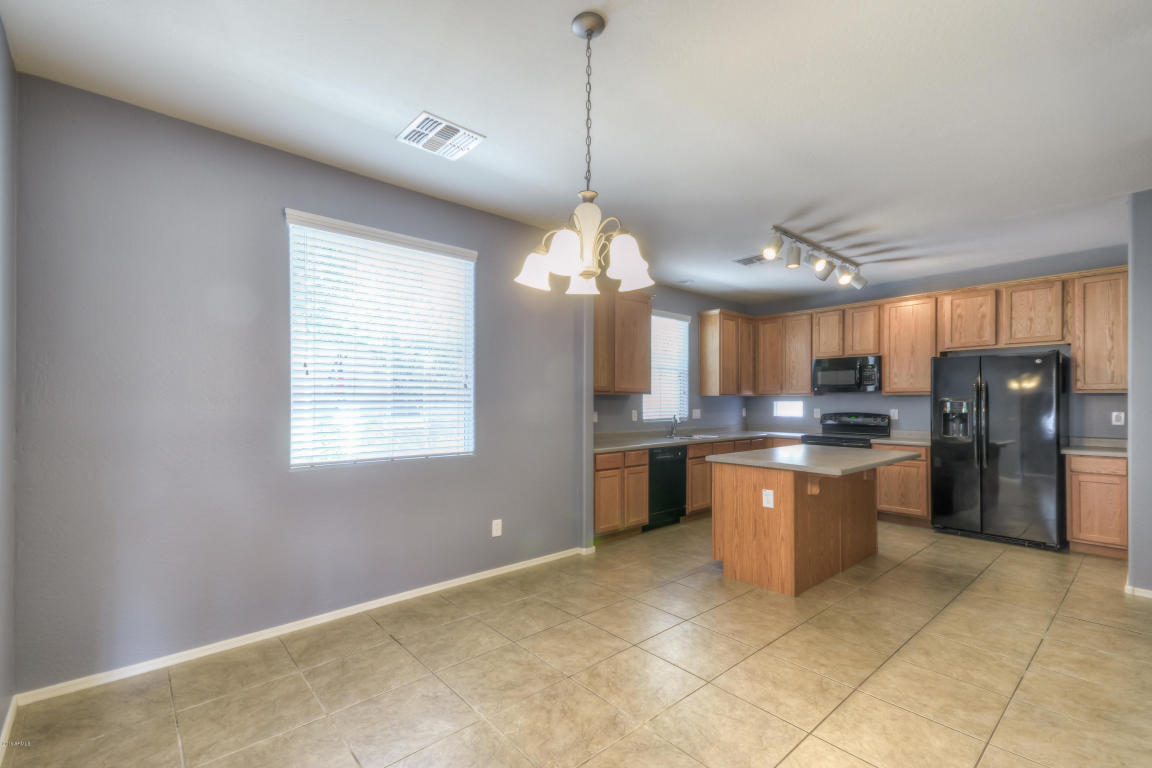 4123 E Oakland St, Gilbert, AZ 85295 photo 8