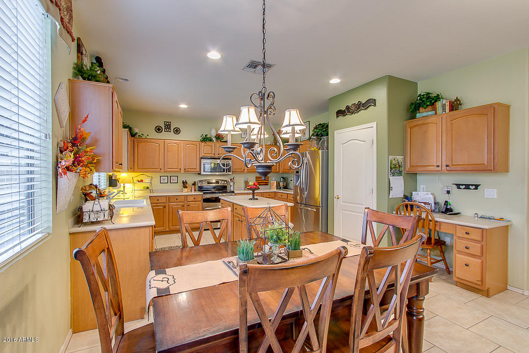 4060 E Sundance Ct, Gilbert, AZ 85297 photo 13