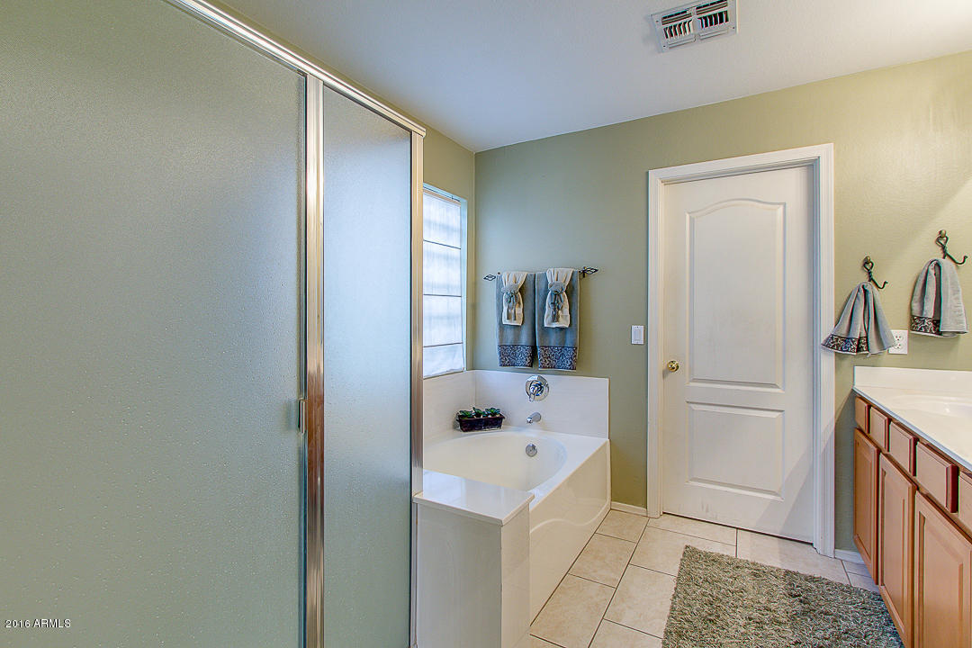 4060 E Sundance Ct, Gilbert, AZ 85297 photo 28