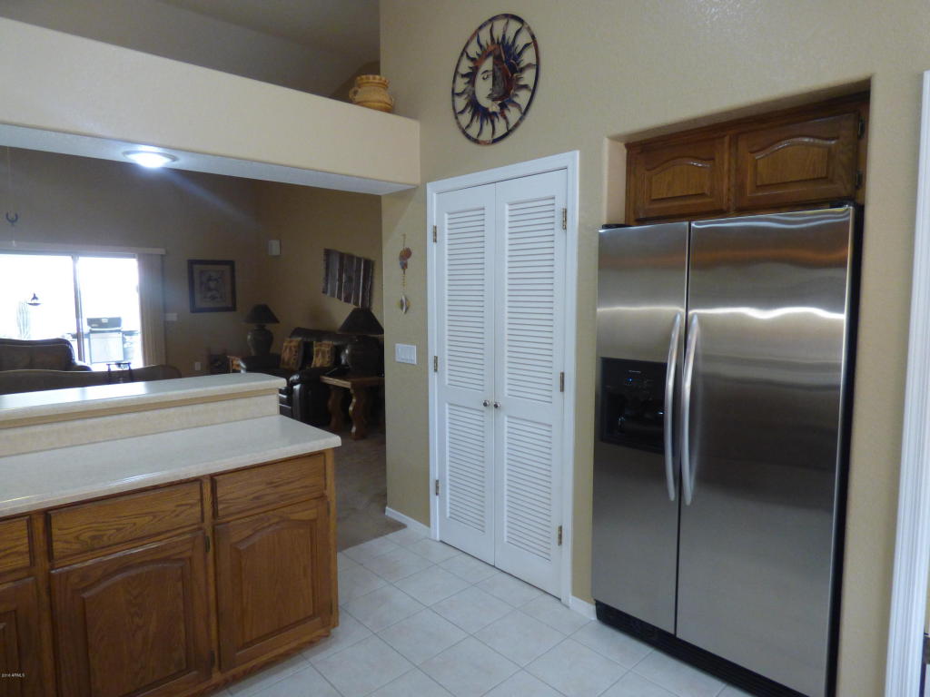 313 E Canyon St, Apache Junction, AZ 85119 photo 18