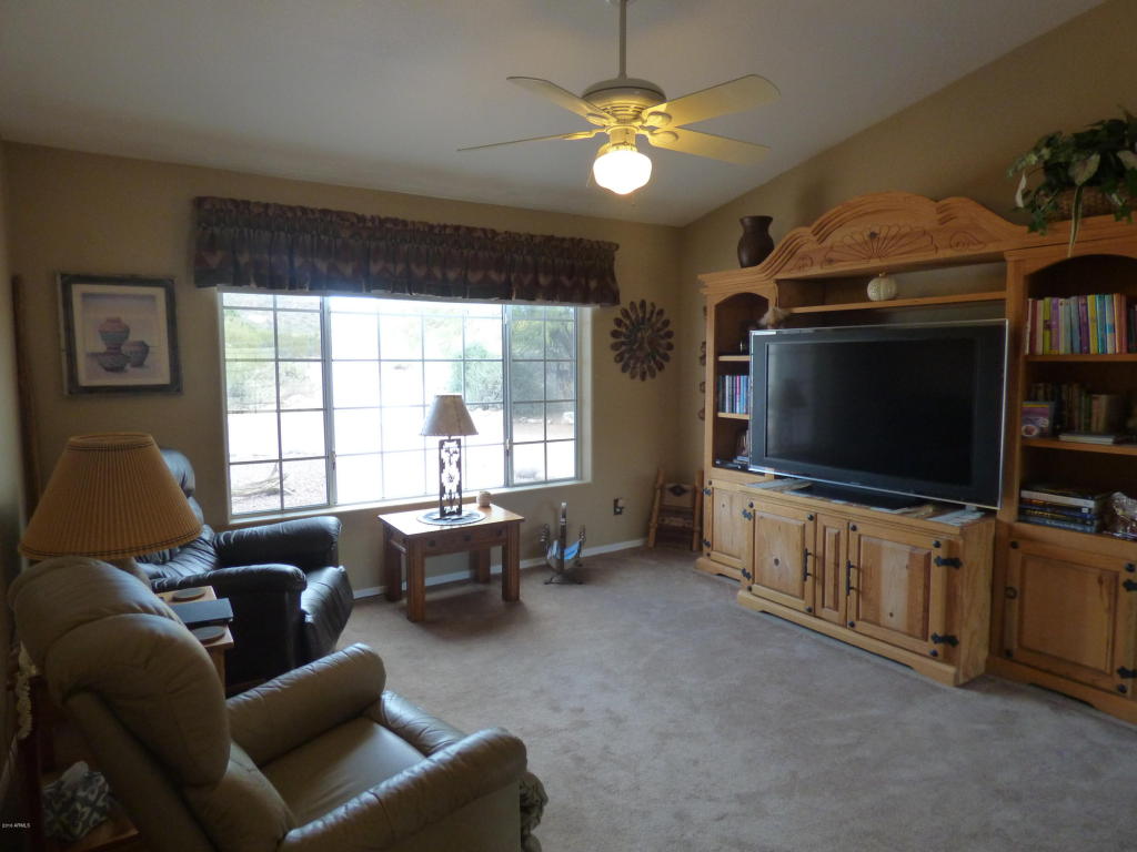 313 E Canyon St, Apache Junction, AZ 85119 photo 13