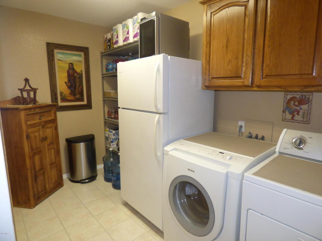 313 E Canyon St, Apache Junction, AZ 85119 photo 7