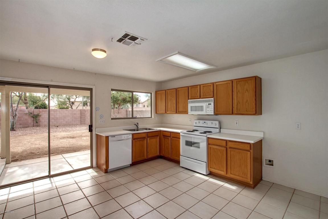 4015 E Hide Trl, Phoenix, AZ 85050 photo 2