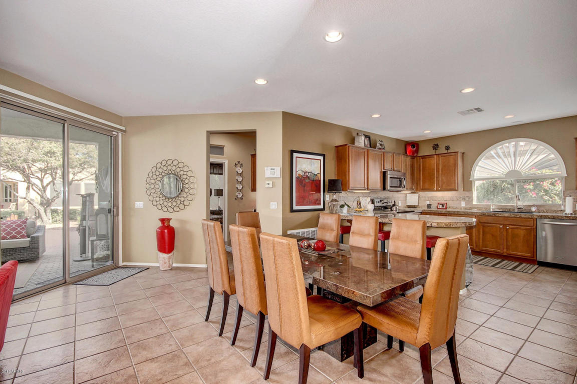 4206 E Azalea Dr, Gilbert, AZ 85298 photo 4