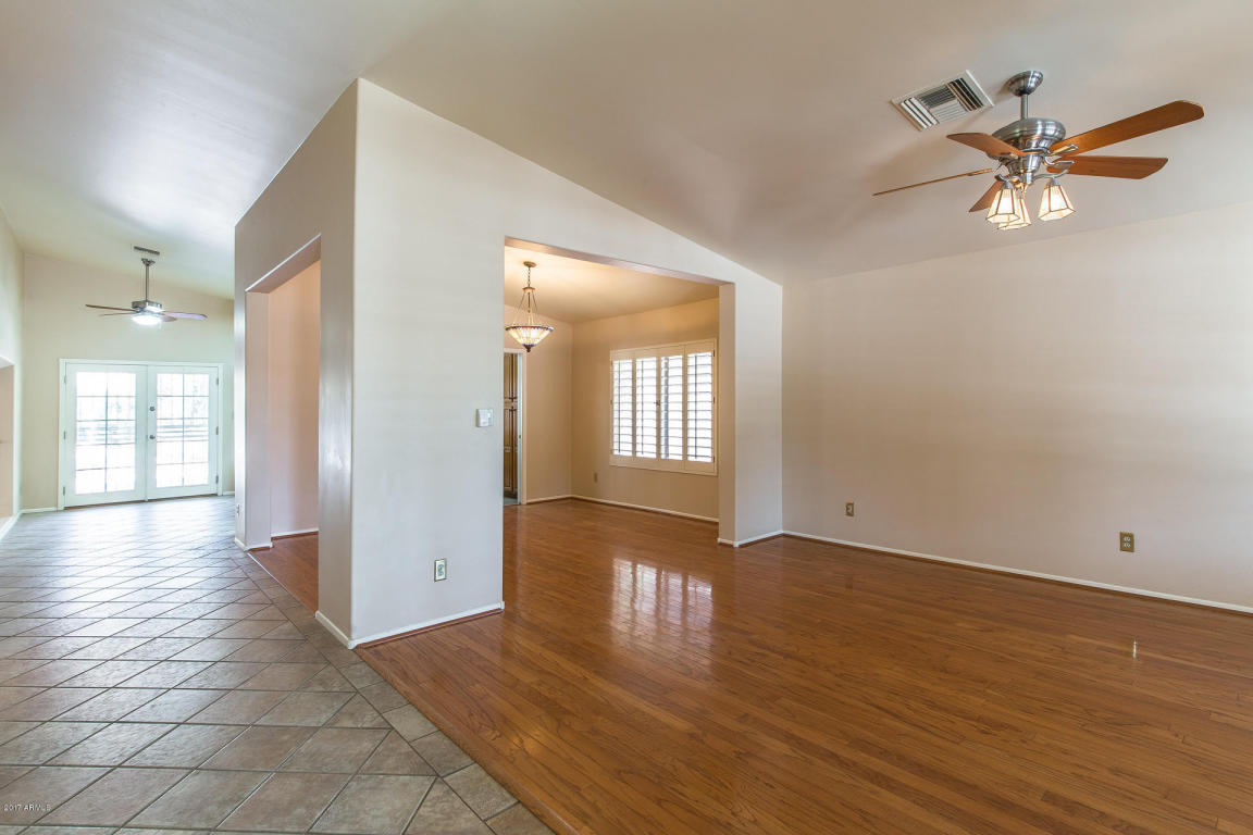 2754 E Mountain Sky Ave, Phoenix, AZ 85048 photo 4