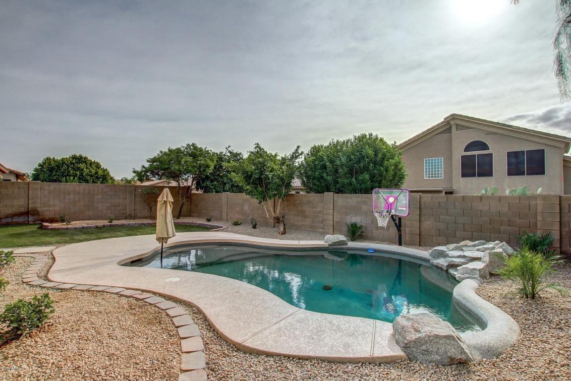 4377 E Briles Rd, Phoenix, AZ 85050 photo 24