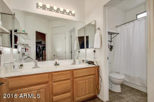3740 E Larson Ln, Gilbert, AZ 85295 photo 21