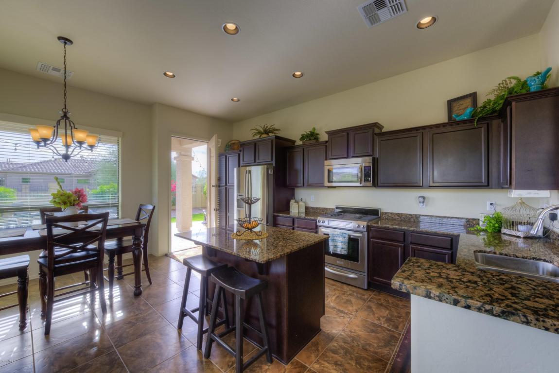 8811 E Indigo St, Mesa, AZ 85207 photo 9