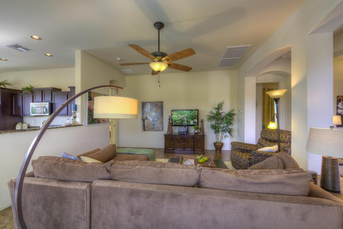 8811 E Indigo St, Mesa, AZ 85207 photo 6